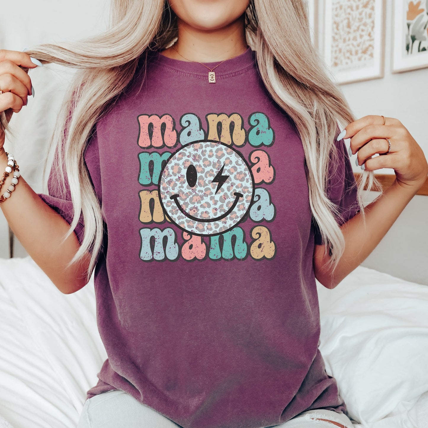 Retro Mama, Smiley Comfort Colors Tshirt