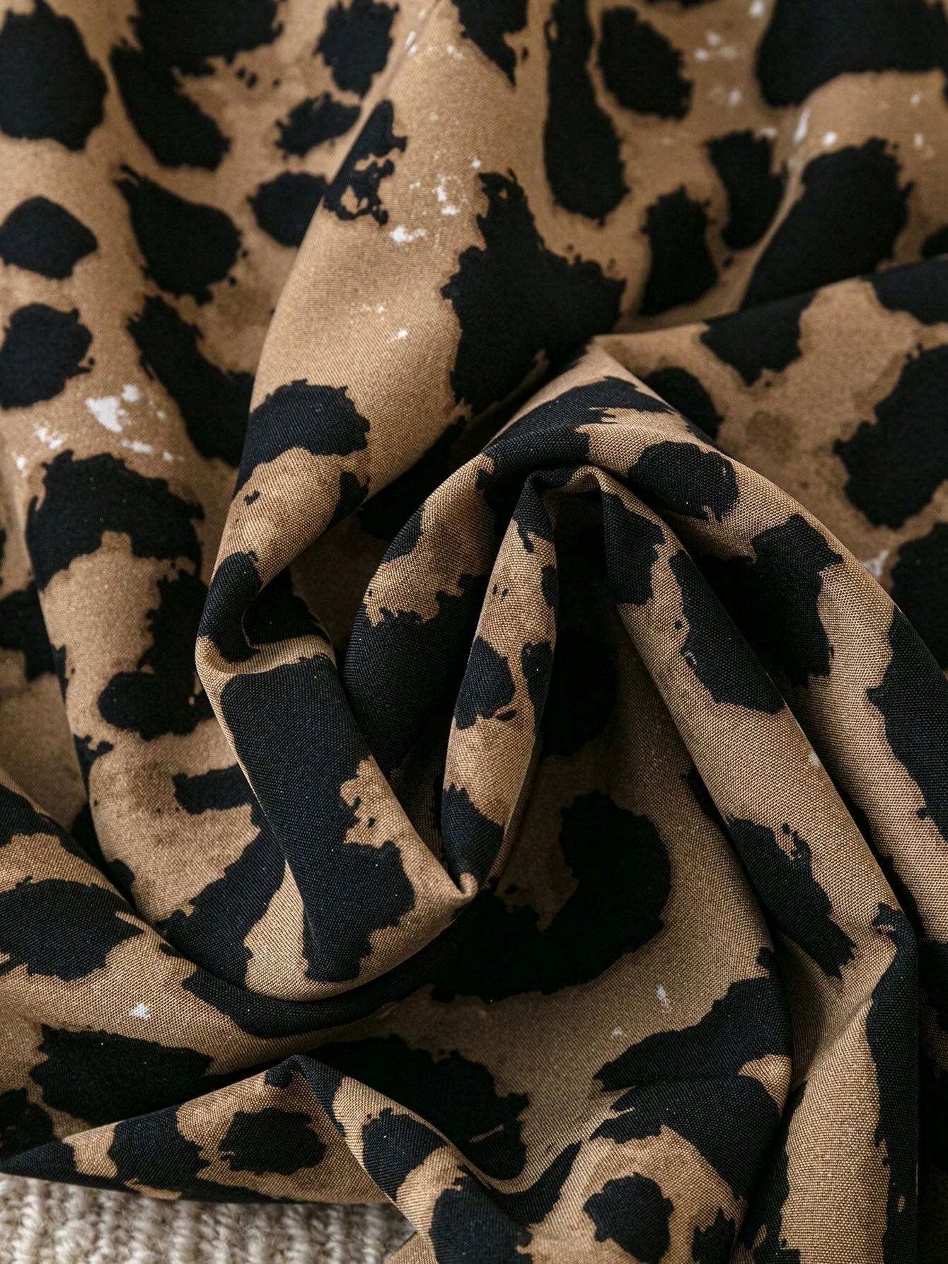 Women's Leopard Print Wide-Leg Pants (plus size friendly)