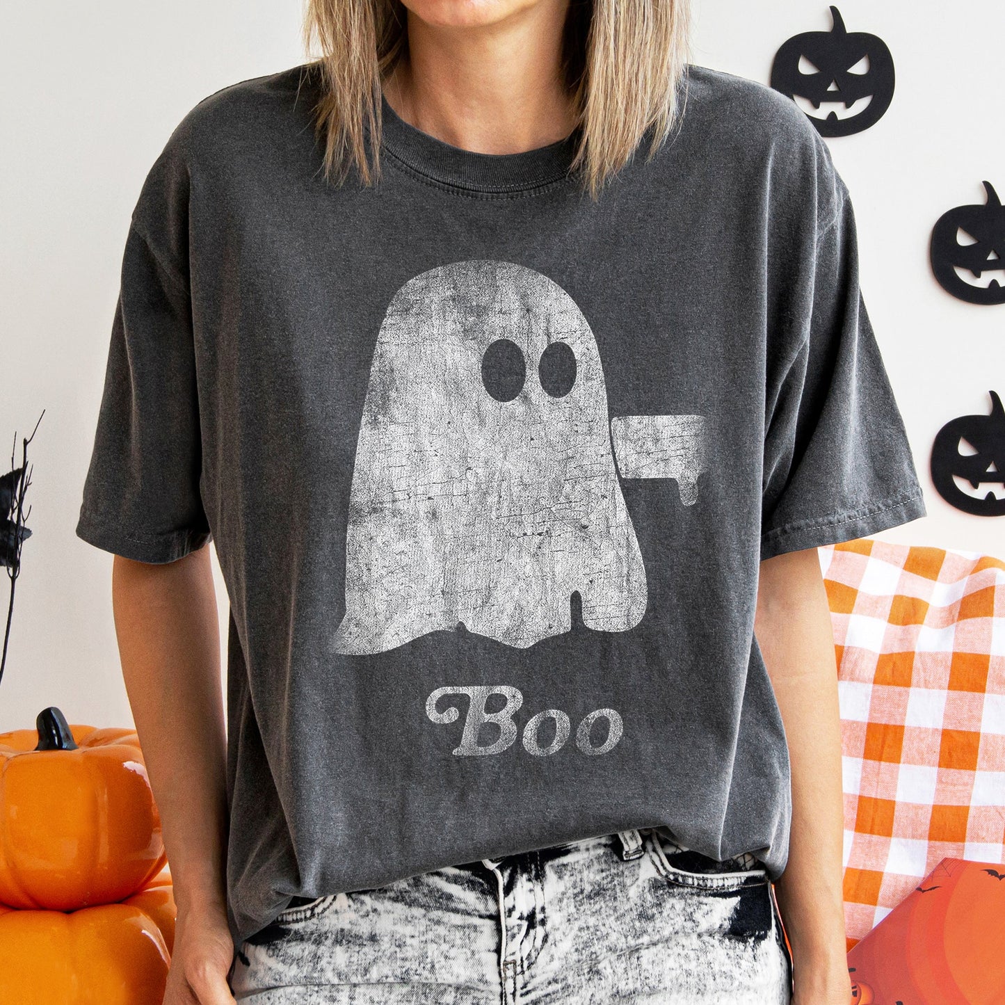 Boo Retro Ghost Comfort Colors Tshirt
